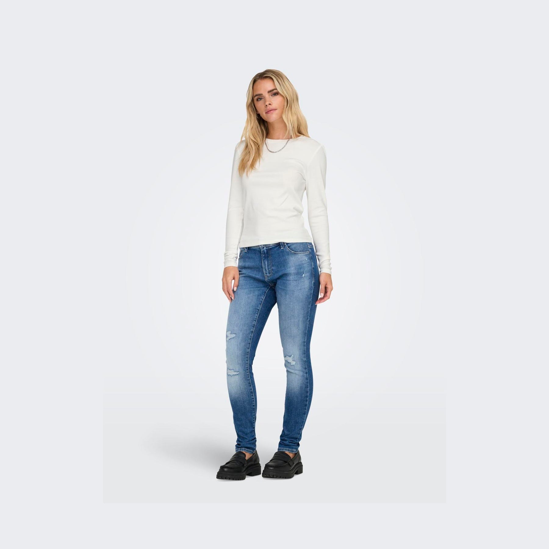 ONLY - T-SHIRT - RILEY 15323159 - CLOUD DANCER