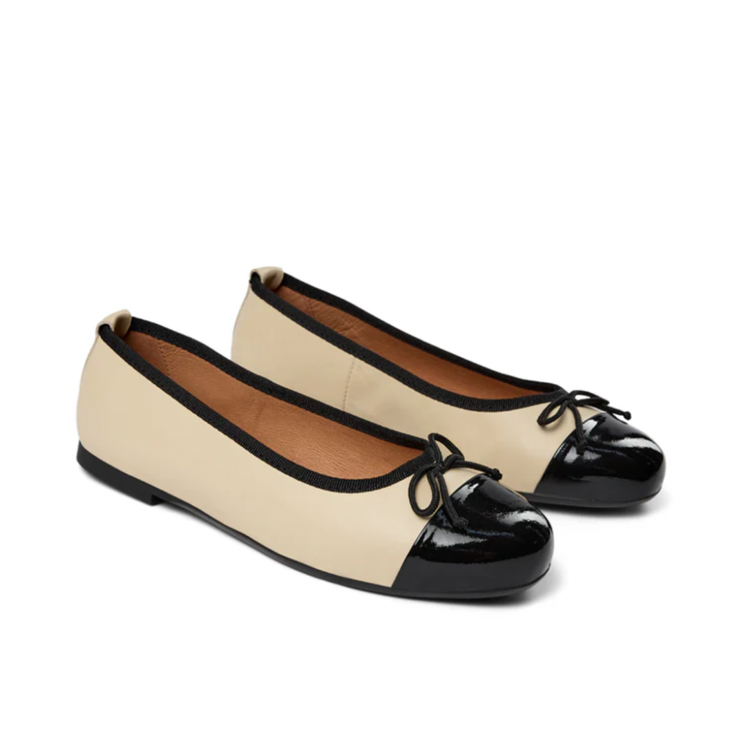 PAVEMENT - BALLERINASKO - LUCY 23171 - BEIGE/SORT PATENT