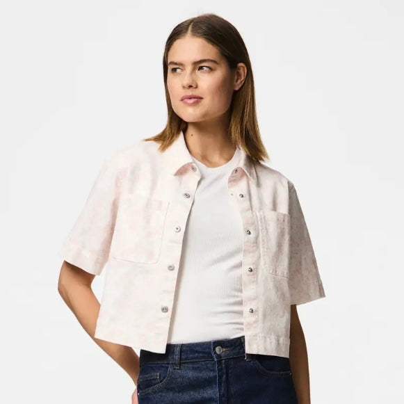 PIECES - DENIM SKJORTE - SALUME 17156432 - EGRET FLOWER