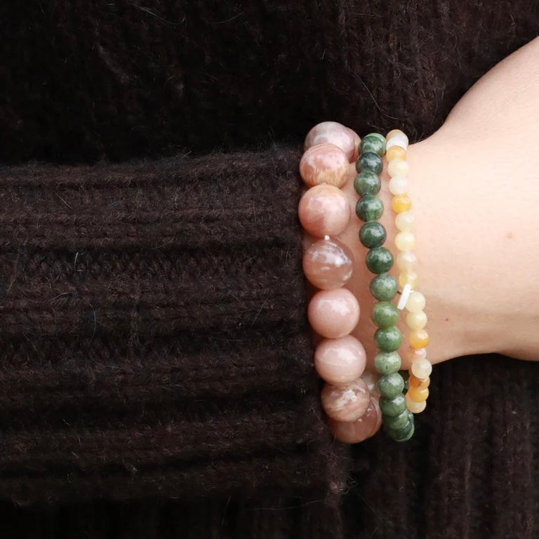 SOÏ - KRYSTAL ARMBÅND - SOUTHERN JADE 4 MM.