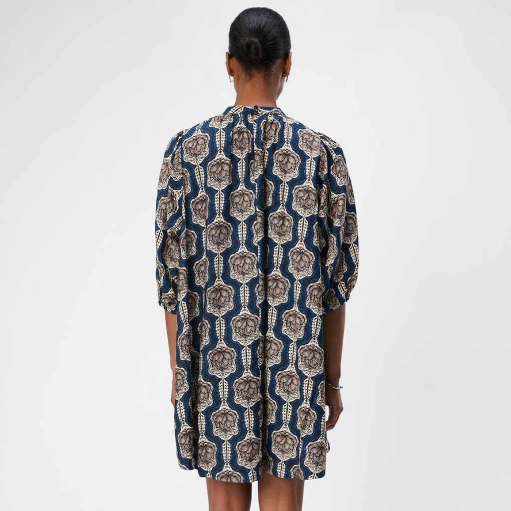 OBJECT - KJOLE - EMMI 23045212 - BLACK/WHITE SAND