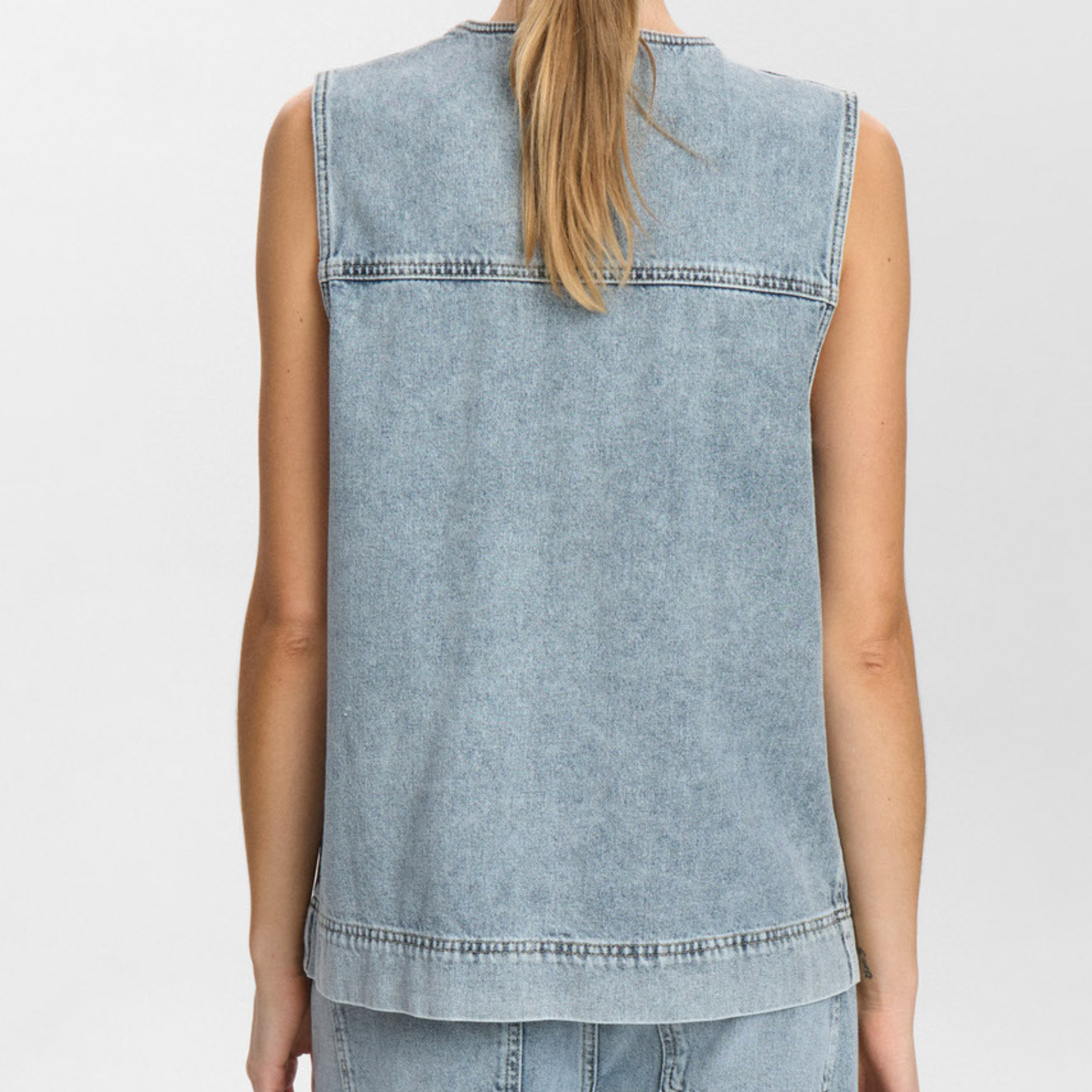NÜMPH - VEST - BROOKLYN 705654 - LIGHT BLUE BLEACH